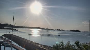 Weather camera view of Beach Point Club.