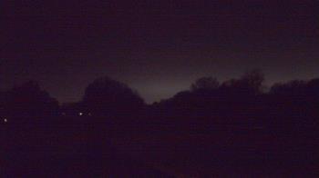 Weather camera view of Windyke Country Club.