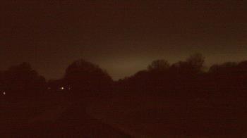 Weather camera view of Windyke Country Club.