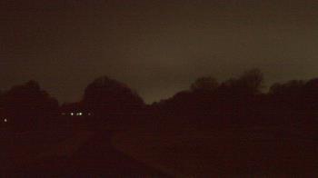 Weather camera view of Windyke Country Club.
