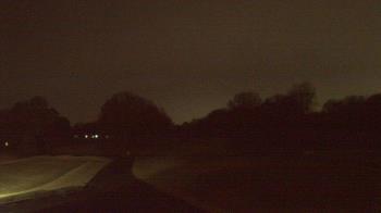 Weather camera view of Windyke Country Club.