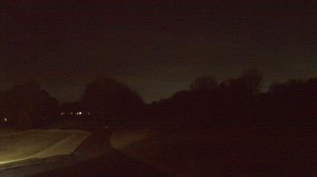 Weather camera view of Windyke Country Club.