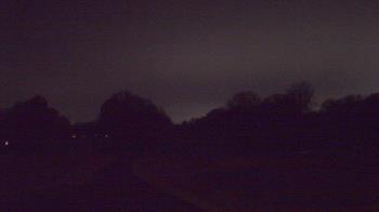 Weather camera view of Windyke Country Club.