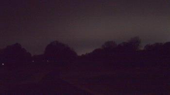 Weather camera view of Windyke Country Club.