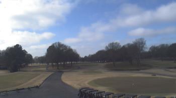 Weather camera view of Windyke Country Club.