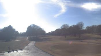 Weather camera view of Windyke Country Club.