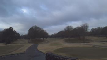 Weather camera view of Windyke Country Club.