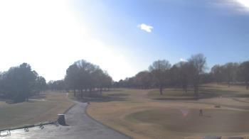 Weather camera view of Windyke Country Club.