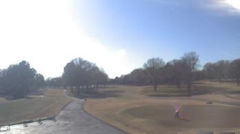 Weather camera view of Windyke Country Club.