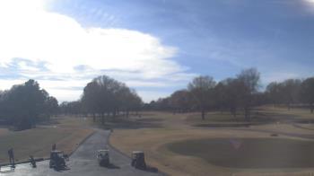 Weather camera view of Windyke Country Club.