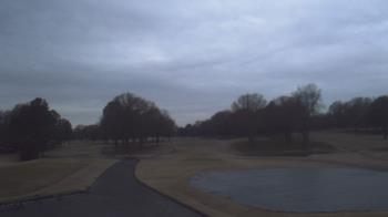 Weather camera view of Windyke Country Club.