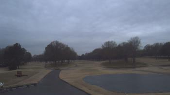 Weather camera view of Windyke Country Club.