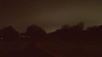 Weather camera view of Windyke Country Club.