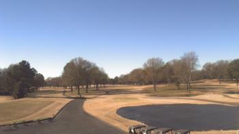 Weather camera view of Windyke Country Club.