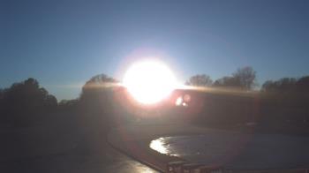 Weather camera view of Windyke Country Club.