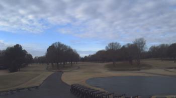 Weather camera view of Windyke Country Club.