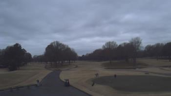 Weather camera view of Windyke Country Club.
