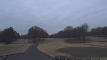 Weather camera view of Windyke Country Club.