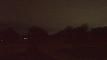 Weather camera view of Windyke Country Club.