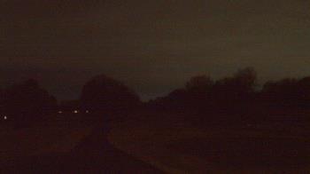 Weather camera view of Windyke Country Club.