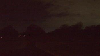 Weather camera view of Windyke Country Club.