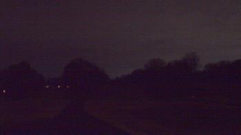 Weather camera view of Windyke Country Club.