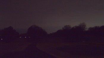 Weather camera view of Windyke Country Club.