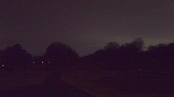 Weather camera view of Windyke Country Club.