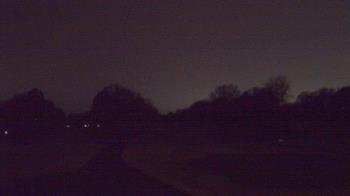 Weather camera view of Windyke Country Club.