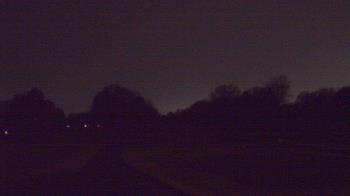 Weather camera view of Windyke Country Club.