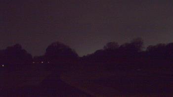 Weather camera view of Windyke Country Club.