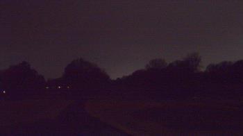 Weather camera view of Windyke Country Club.