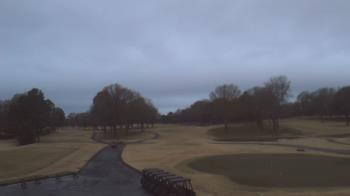 Weather camera view of Windyke Country Club.