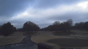 Weather camera view of Windyke Country Club.