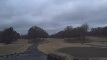 Weather camera view of Windyke Country Club.