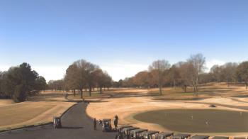 Weather camera view of Windyke Country Club.
