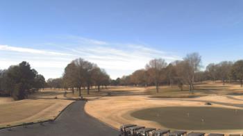 Weather camera view of Windyke Country Club.
