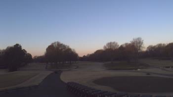 Weather camera view of Windyke Country Club.