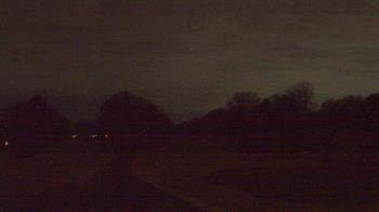 Weather camera view of Windyke Country Club.