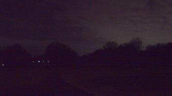 Weather camera view of Windyke Country Club.