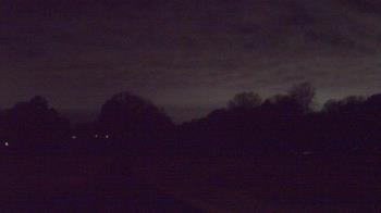 Weather camera view of Windyke Country Club.