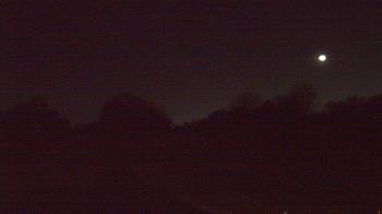 Weather camera view of Windyke Country Club.