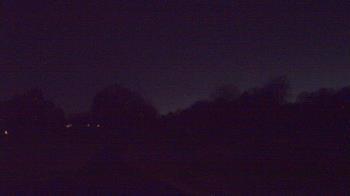 Weather camera view of Windyke Country Club.