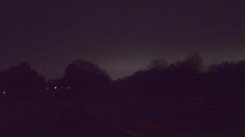 Weather camera view of Windyke Country Club.