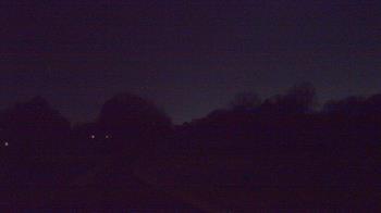 Weather camera view of Windyke Country Club.