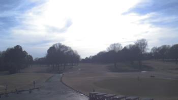 Weather camera view of Windyke Country Club.