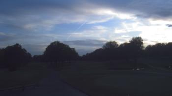 Weather camera view of Windyke Country Club.