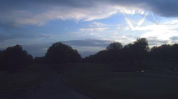 Weather camera view of Windyke Country Club.
