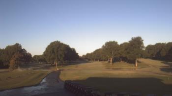 Weather camera view of Windyke Country Club.