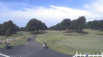 Weather camera view of Windyke Country Club.
